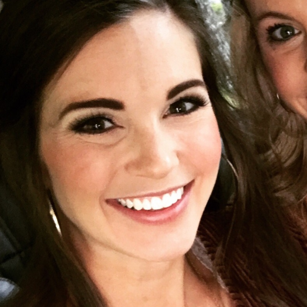 Meet your Posher, Casey